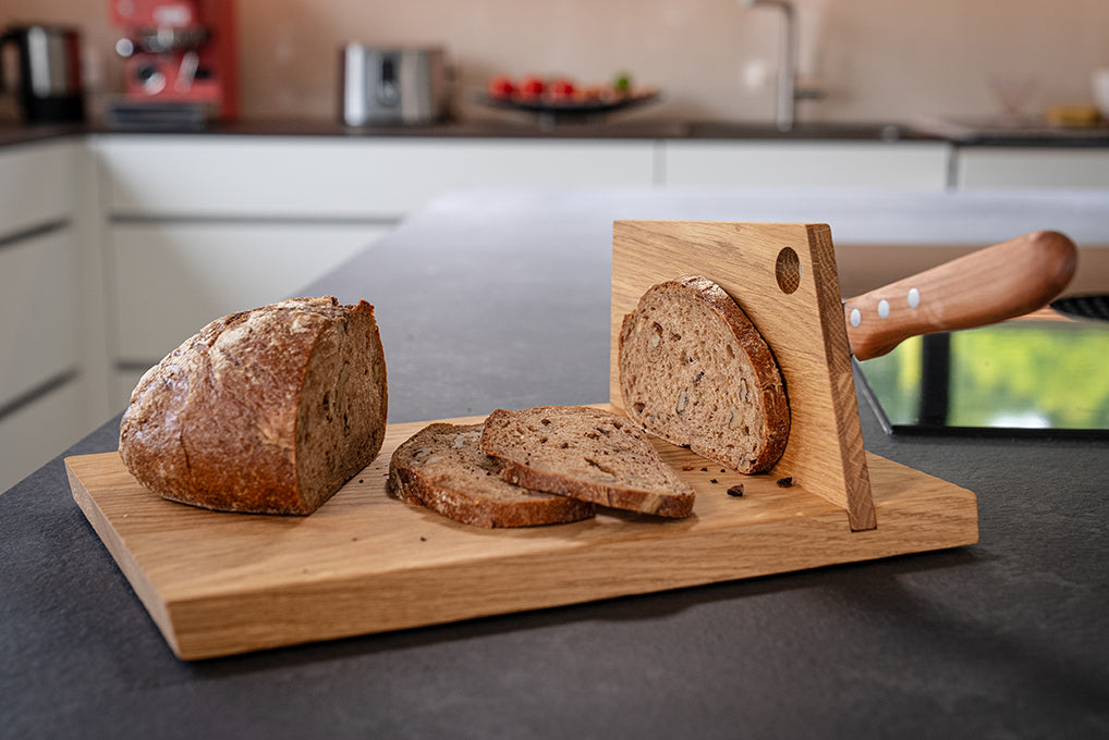 Für echte Brotliebe: Mühlenbrett + Brotmesser + Pflegeset
