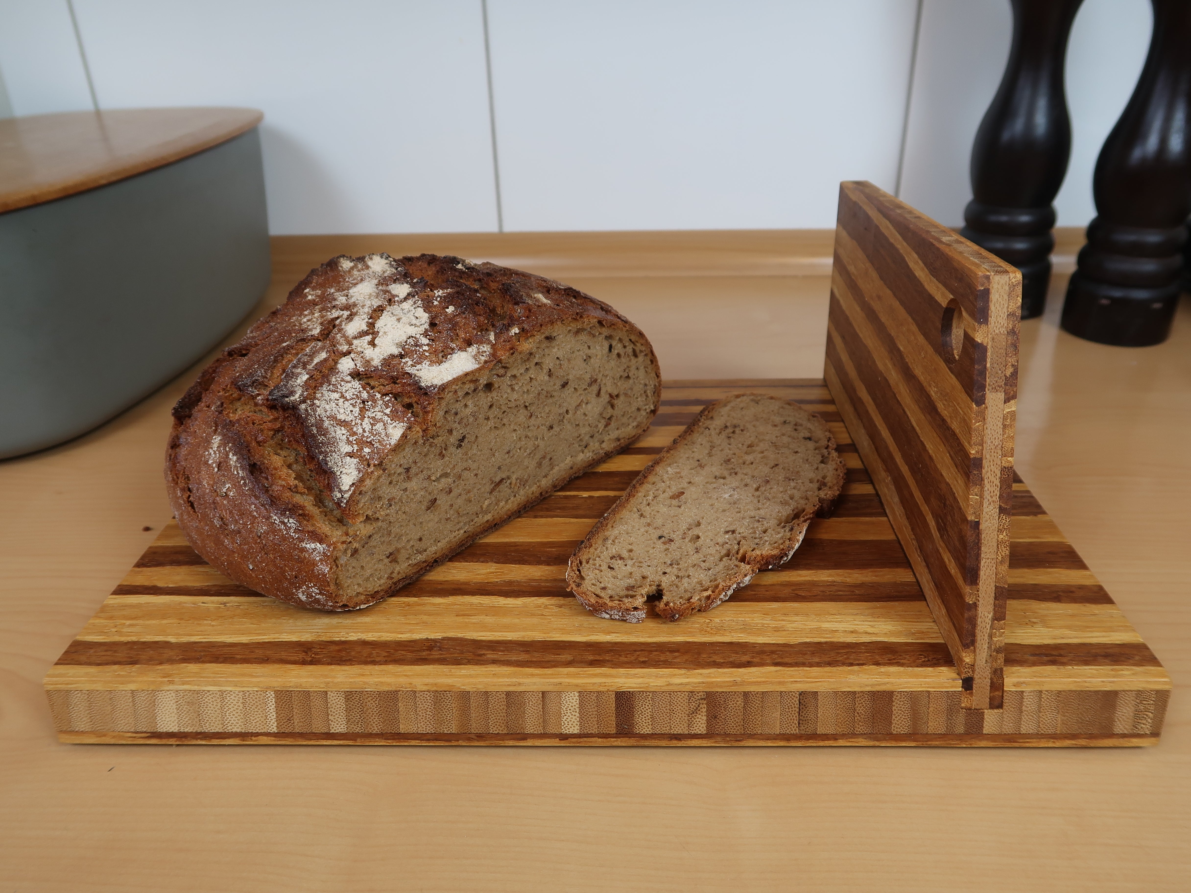 Schneidebrett  Brot Schneidehilfe Bambus Tigerbambus